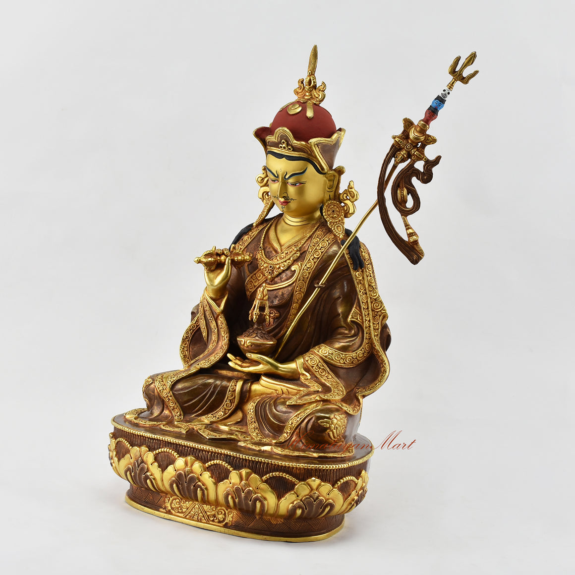 Fine Buddhist Guru Rinpoche Statue