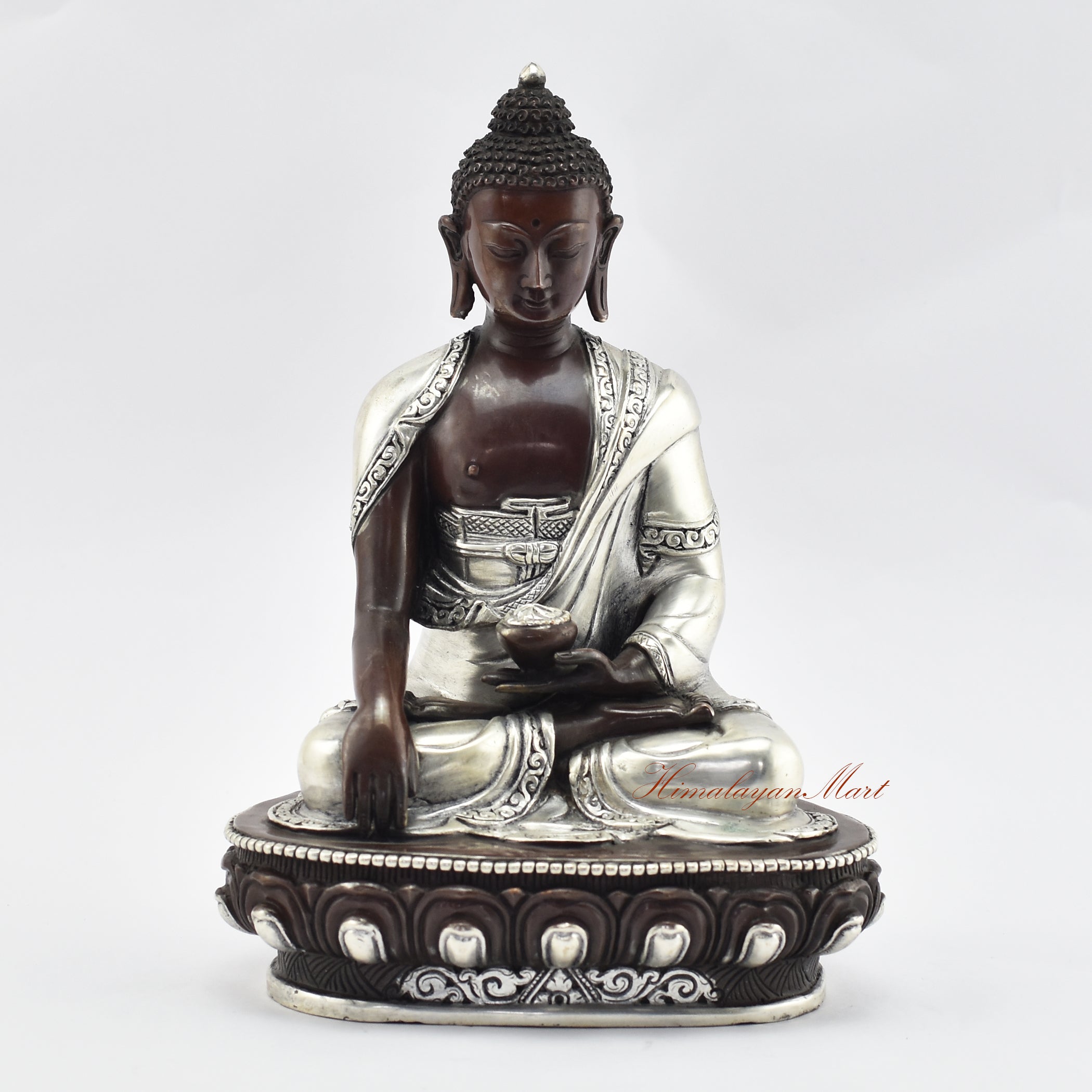 Silver-Plated Shakyamuni Buddha Statue in Oxidation Finish