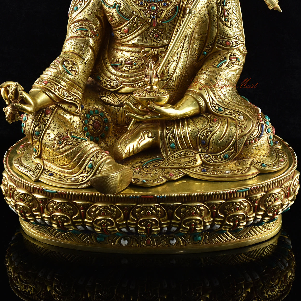 Tibetan Guru Rinpoche Statue Details Top