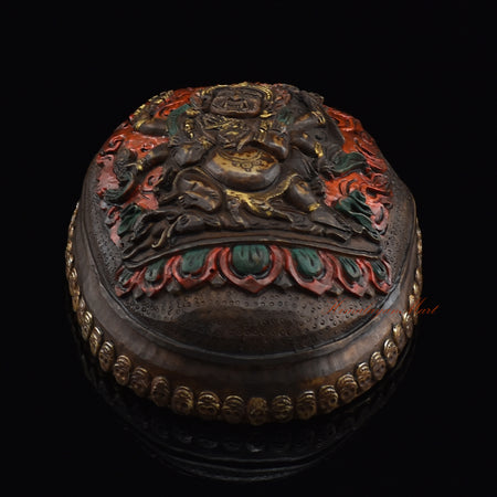 Black Mahakala resin kapala, bottom view of resin base