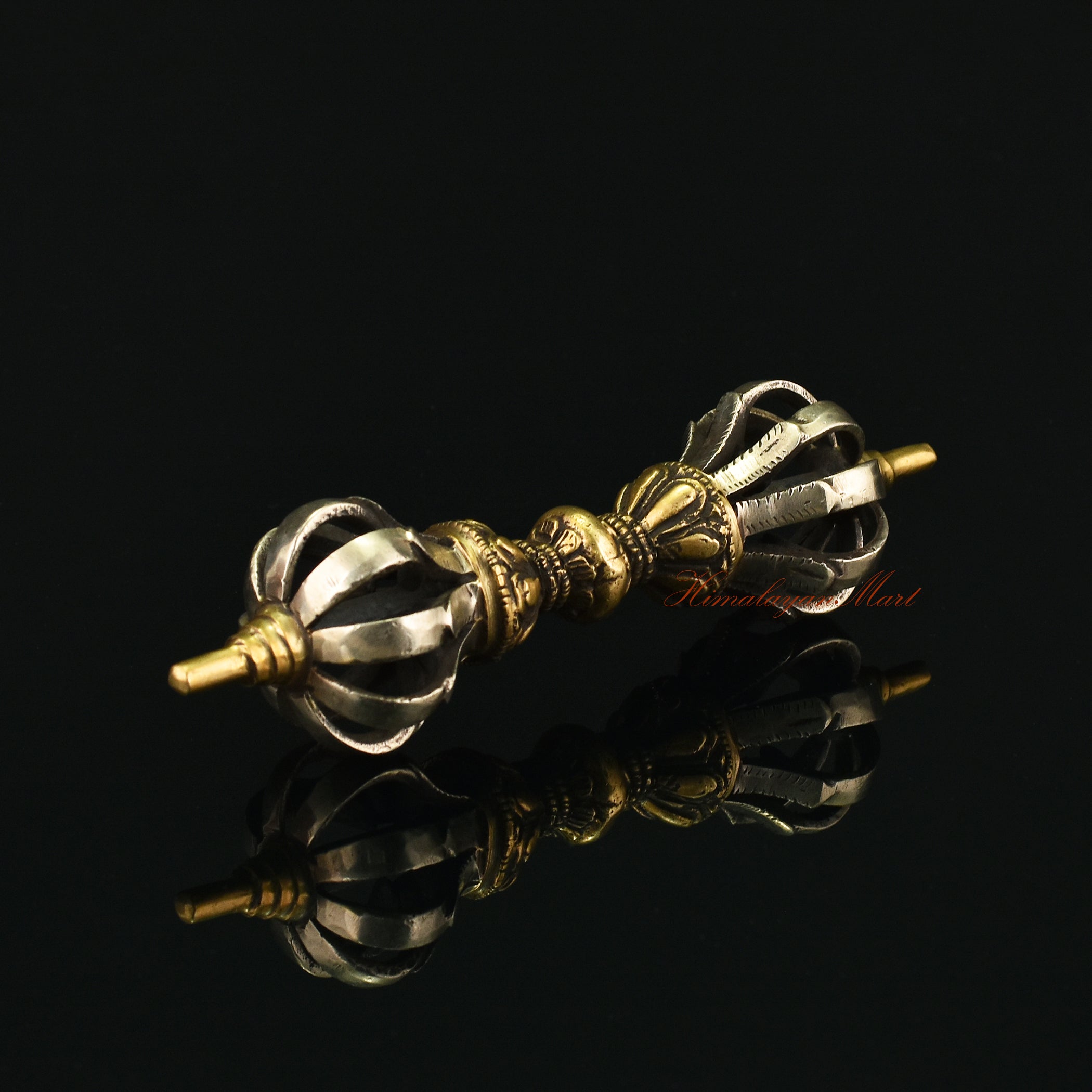 Right View of Gold-Plated Tibetan Dorje Vajra in Panchadhatu Alloy, Handcrafted in Patan Nepal