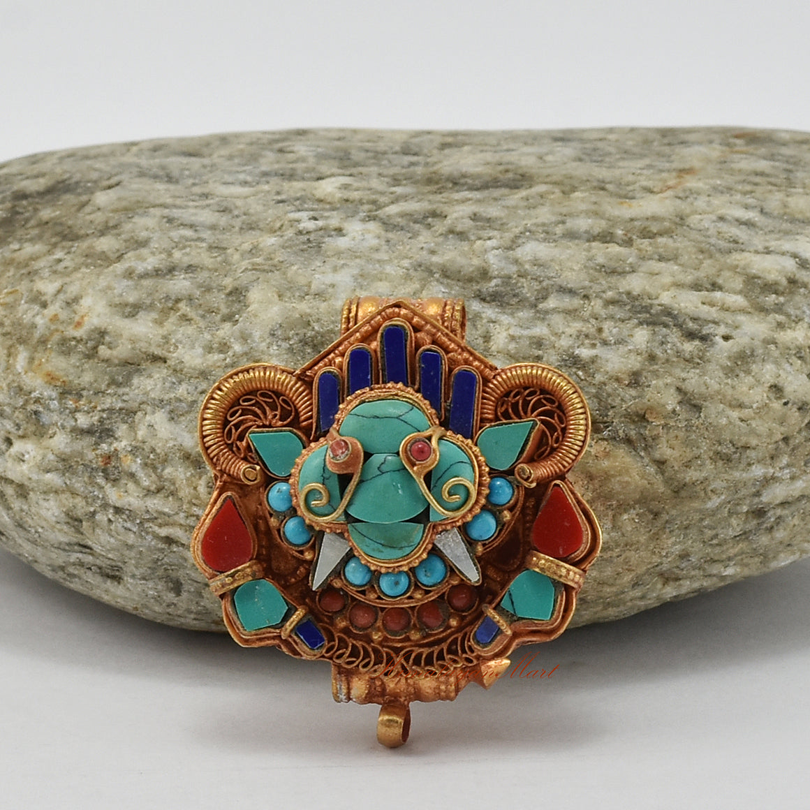 Handcrafted Chhepu Face Ghau pendant – Tibetan Buddhist prayer box ritual necklace with copper, gold plating, and gemstone inlay.