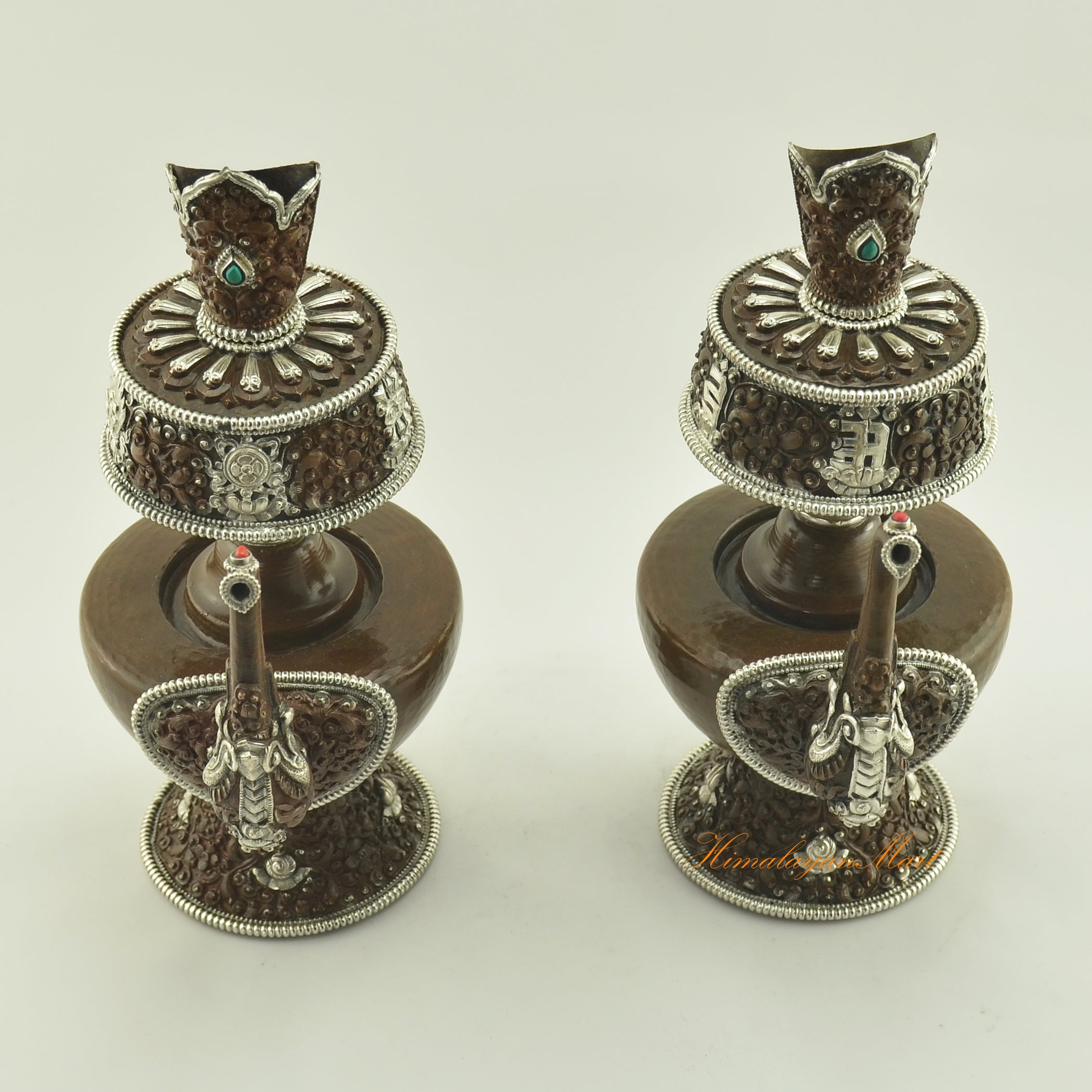Top view of the Oxidized Copper Bhumba Set highlighting the open vase mouth and finely detailed hand-carved patterns.