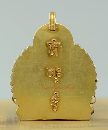 Back view of the Sacred Chenrezig Ghau Pendant featuring traditional siko filigree patterns and silver craftsmanship.
